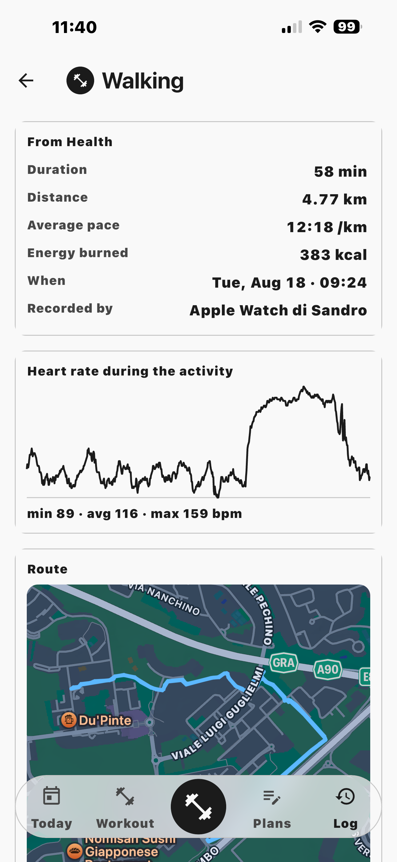 A workout recorded outside PUMP and read from Health: 58 minutes, 4.77 km, an average pace of 12:18 per kilometre, 383 kcal, below it, the heart-rate curve during the activity — 89 minimum, 116 average, 159 bpm maximum — and the map of the route.
